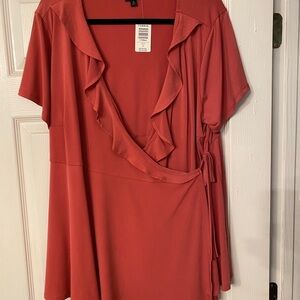 Coral wrap top
